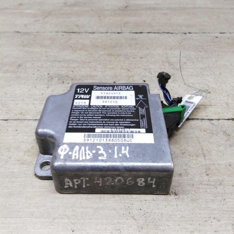 blok-upravleniia-airbag-fiat-albea-i-art-66724-big-0