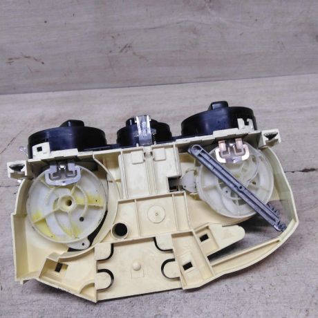 blok-upravleniia-peckoi-skoda-octavia-tour-volkswagen-passat-b5-art-71743-big-4