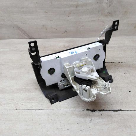 blok-upravleniia-peckoi-i-kondicionerom-nissan-primera-p11-art-72039-big-4
