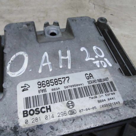 blok-upravleniia-dvigatelem-opel-astra-h-art-72321-big-1