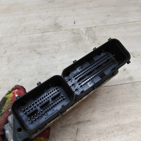 blok-upravleniia-dvigatelem-opel-astra-h-art-72321-big-3