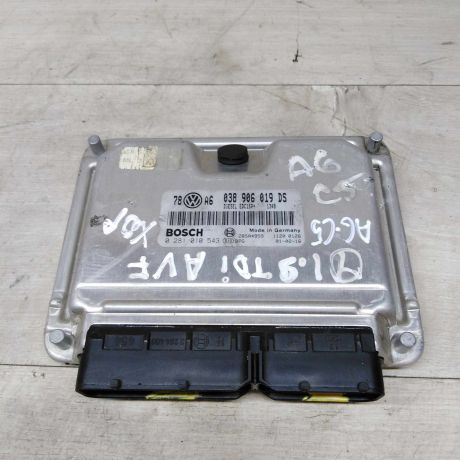 blok-upravleniia-dvigatelem-audi-a6-c5-art-72337-big-0