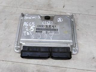blok-upravleniia-dvigatelem-audi-a6-c5-art-72340