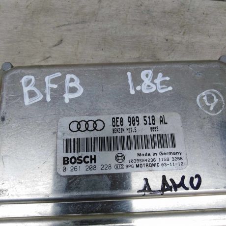 blok-upravleniia-dvigatelem-audi-a4-b6-8e-art-72355-big-2