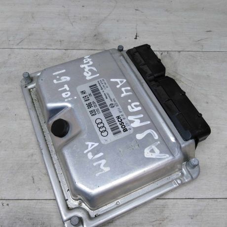 blok-upravleniia-dvigatelem-audi-a4-b5-art-72359-big-0