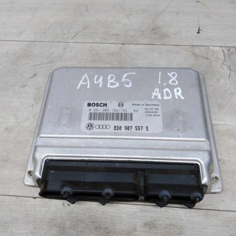 blok-upravleniia-dvigatelem-audi-a4-b5-art-72362-big-0