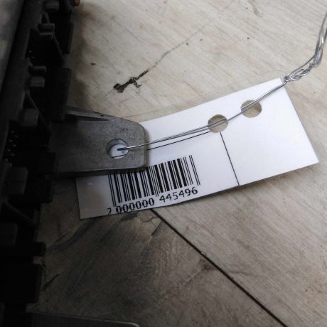 blok-upravleniia-dvigatelem-audi-a4-b5-art-72366-big-1