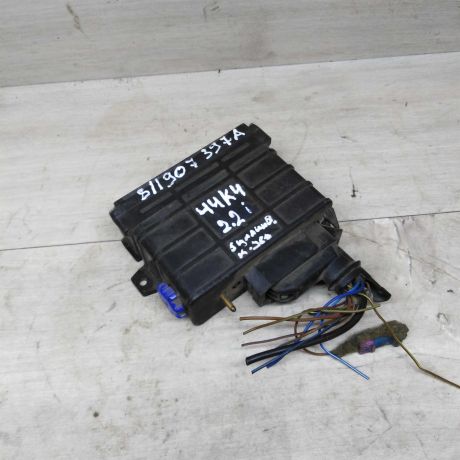 blok-upravleniia-dvigatelem-audi-100-c3-art-72408-big-0