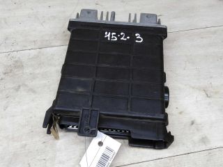 blok-upravleniia-dvigatelem-audi-100-c4-art-72589