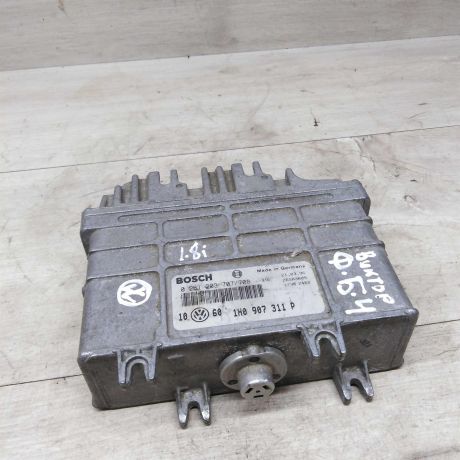 blok-upravleniia-dvigatelem-volkswagen-passat-b4-volkswagen-passat-b3-volkswagen-golf-3-art-72739-big-0