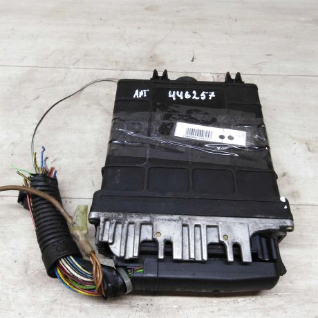 blok-upravleniia-dvigatelem-volkswagen-transporter-t4-25-tdi-acv-art-72789-big-1