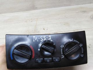 blok-upravleniia-peckoi-i-kondicionerom-mitsubishi-space-star-i-art-73057