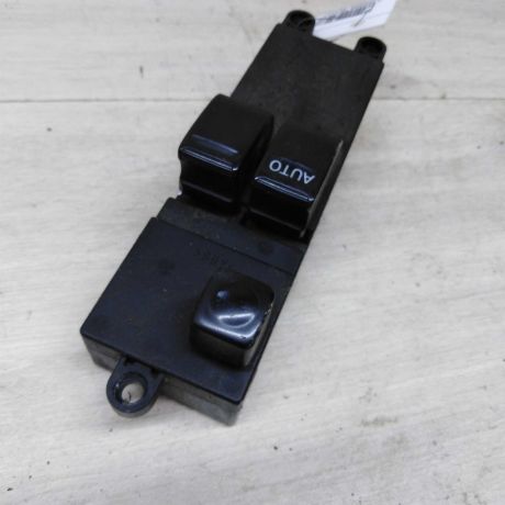 blok-upravleniia-steklopodieemnikami-nissan-primera-p12-art-73716-big-0