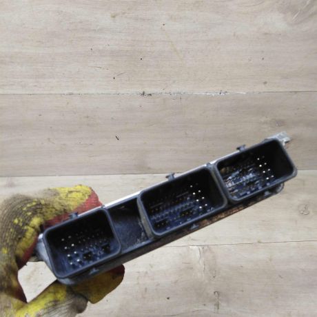 blok-upravleniia-dvigatelem-renault-duster-i-20i-f4rb-art-74035-big-3