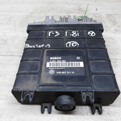 blok-upravleniia-dvigatelem-volkswagen-golf-3-art-74907-big-0