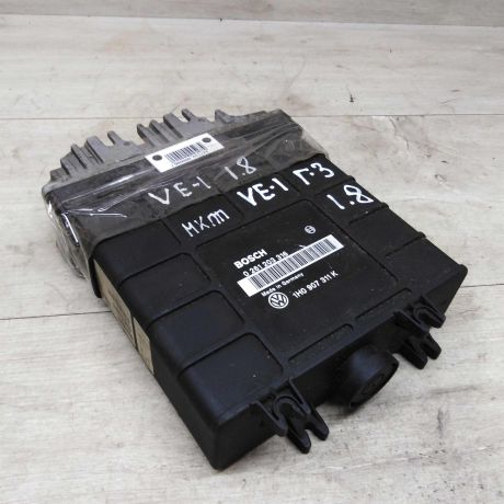 blok-upravleniia-dvigatelem-volkswagen-golf-3-art-75857-big-0