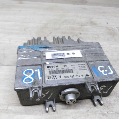 blok-upravleniia-dvigatelem-volkswagen-golf-3-art-75893-big-0