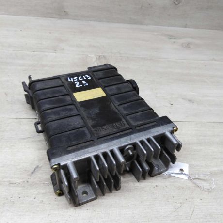 blok-upravleniia-dvigatelem-audi-100-c4-0280800308-443906264f-art-75957-big-0