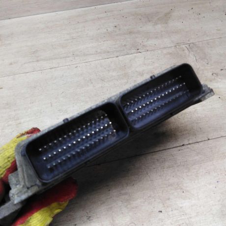 blok-upravleniia-dvigatelem-lada-largus-renault-logan-i-art-76255-big-3