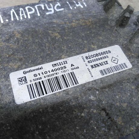 blok-upravleniia-dvigatelem-lada-largus-renault-logan-i-art-76255-big-1