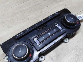 blok-upravleniia-peckoi-i-klimat-kontrolem-skoda-yeti-i-art-76515
