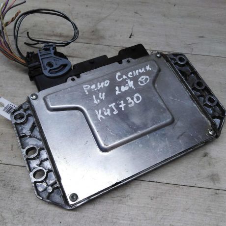 blok-upravleniia-dvigatelem-renault-scenic-1-art-76636-big-0