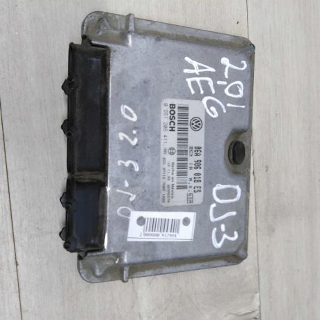 blok-upravleniia-dvigatelem-volkswagen-jetta-4-art-76660-big-0