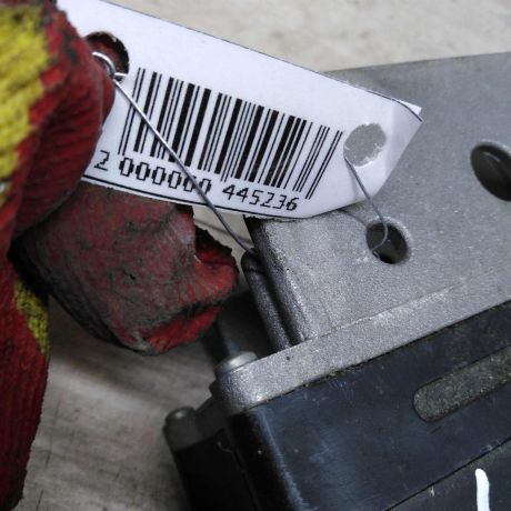 blok-upravleniia-akpp-audi-100-c3-art-76667-big-3