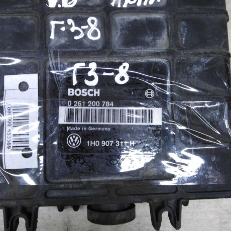 blok-upravleniia-dvigatelem-volkswagen-golf-3-art-76721-big-2