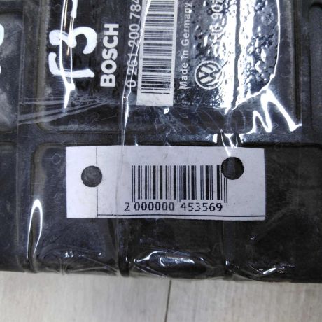 blok-upravleniia-dvigatelem-volkswagen-golf-3-art-76721-big-1