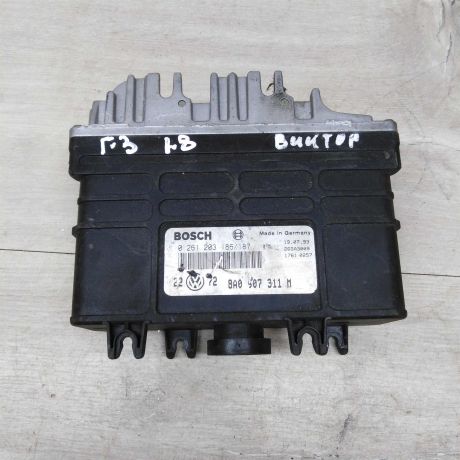 blok-upravleniia-dvigatelem-volkswagen-golf-3-art-76773-big-0