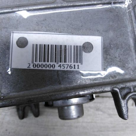 blok-upravleniia-dvigatelem-volkswagen-golf-3-art-76775-big-1