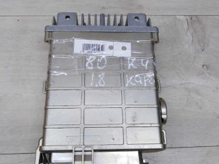 blok-upravleniia-dvigatelem-audi-80-b3-art-76815