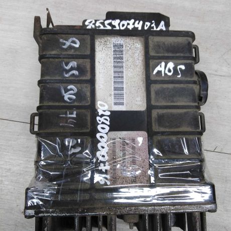 blok-upravleniia-dvigatelem-volkswagen-passat-b3-art-76817-big-1