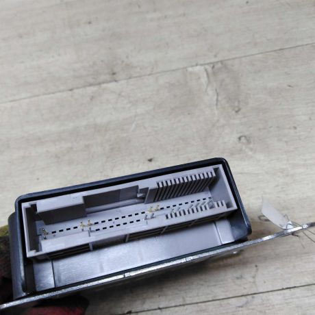 blok-upravleniia-airbag-renault-sandero-stepway-ii-renault-logan-ii-renault-sandero-ii-art-76877-big-3