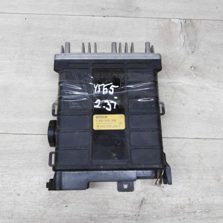 blok-upravleniia-dvigatelem-audi-100-c4-0280800308-art-76914-big-0