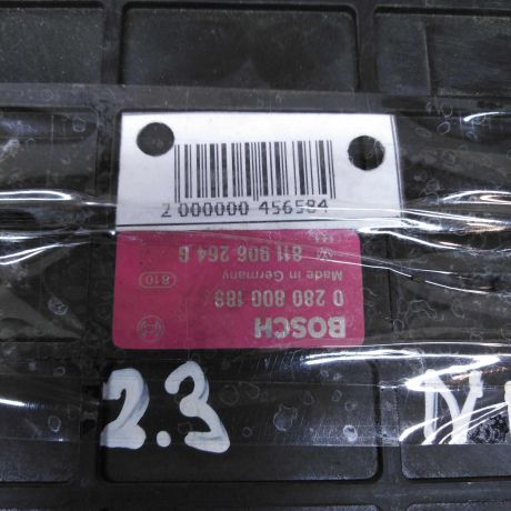 blok-upravleniia-dvigatelem-audi-80-b3-art-76921-big-1