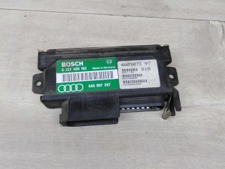 blok-upravleniia-dvigatelem-audi-100-c4-0227400192-4a0907397-art-76945