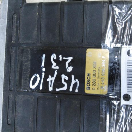 blok-upravleniia-dvigatelem-audi-100-c4-art-77060-big-1