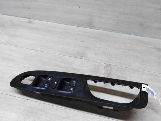 blok-upravleniia-steklopodieemnikami-volkswagen-passat-b6-art-77099