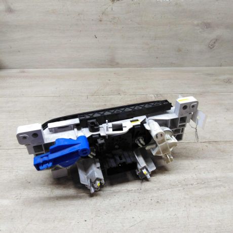 blok-upravleniia-peckoi-kondicionerom-renault-sandero-i-art-77785-big-2