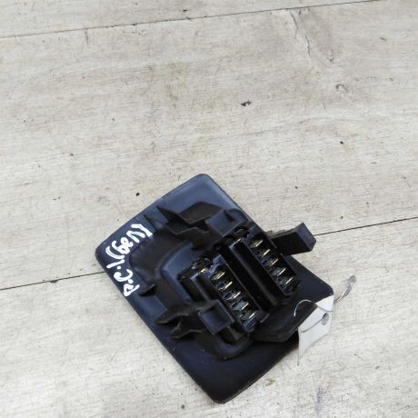 blok-upravleniia-elektrosteklopodieemnikami-renault-sandero-i-art-77989-big-2