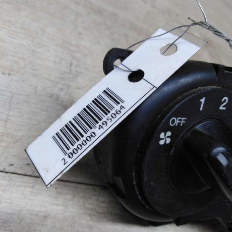 blok-upravleniia-peckoi-i-kondicionerom-chevrolet-lacetti-xetcbek-art-78179-big-3