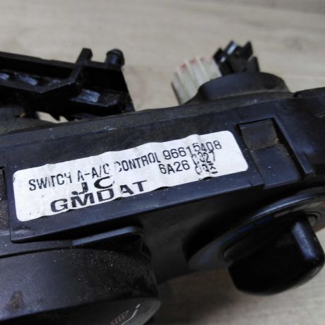 blok-upravleniia-peckoi-i-kondicionerom-chevrolet-lacetti-xetcbek-art-78179-big-4