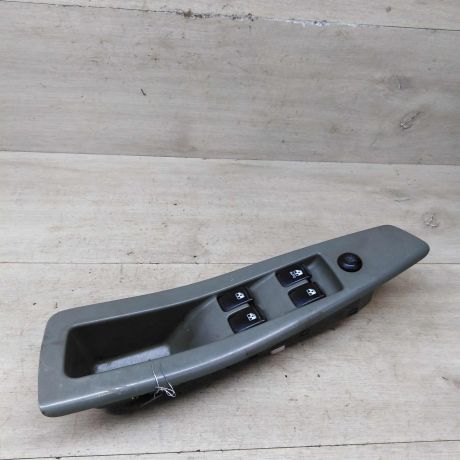 blok-upravleniia-steklopodieemnikami-chevrolet-lacetti-xetcbek-bu-art-78203-big-3