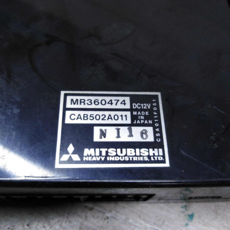 blok-upravleniia-peckoi-mitsubishi-carisma-i-liftbek-art-79424-big-2