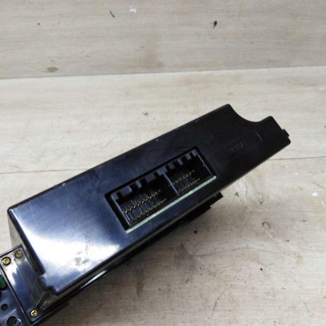 blok-upravleniia-peckoi-mitsubishi-carisma-i-liftbek-art-79424-big-4