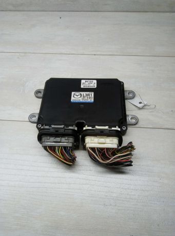 blok-upravleniia-dvigatelem-mazda-6-gg-art-79547-big-0