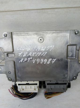 blok-upravleniia-dvigatelem-mazda-6-gg-art-79547-big-2