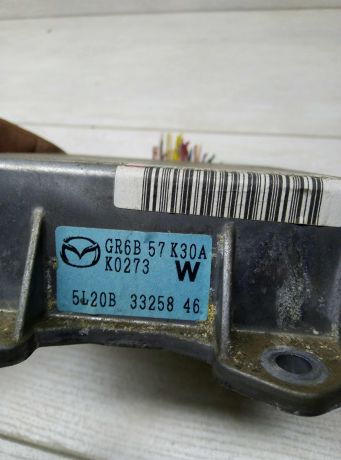 blok-upravleniia-poduskami-bezopasnosti-airbag-mazda-6-gg-art-79574-big-2